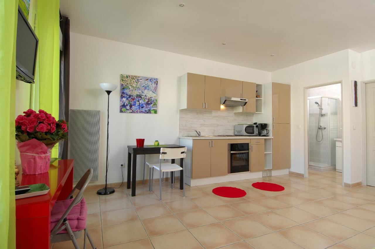 Studio 2Eme Etage Vue Sur Quai Et Mont Saint Clair Sete Exterior photo